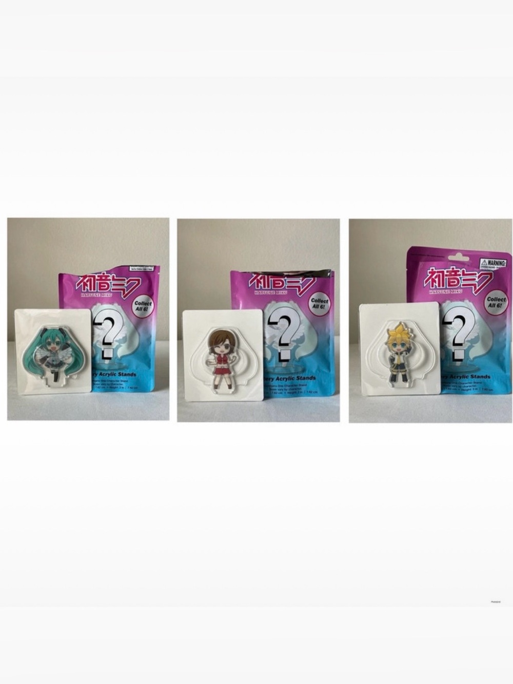Hatsune Miku Acrylic Character Stands Bundle Set